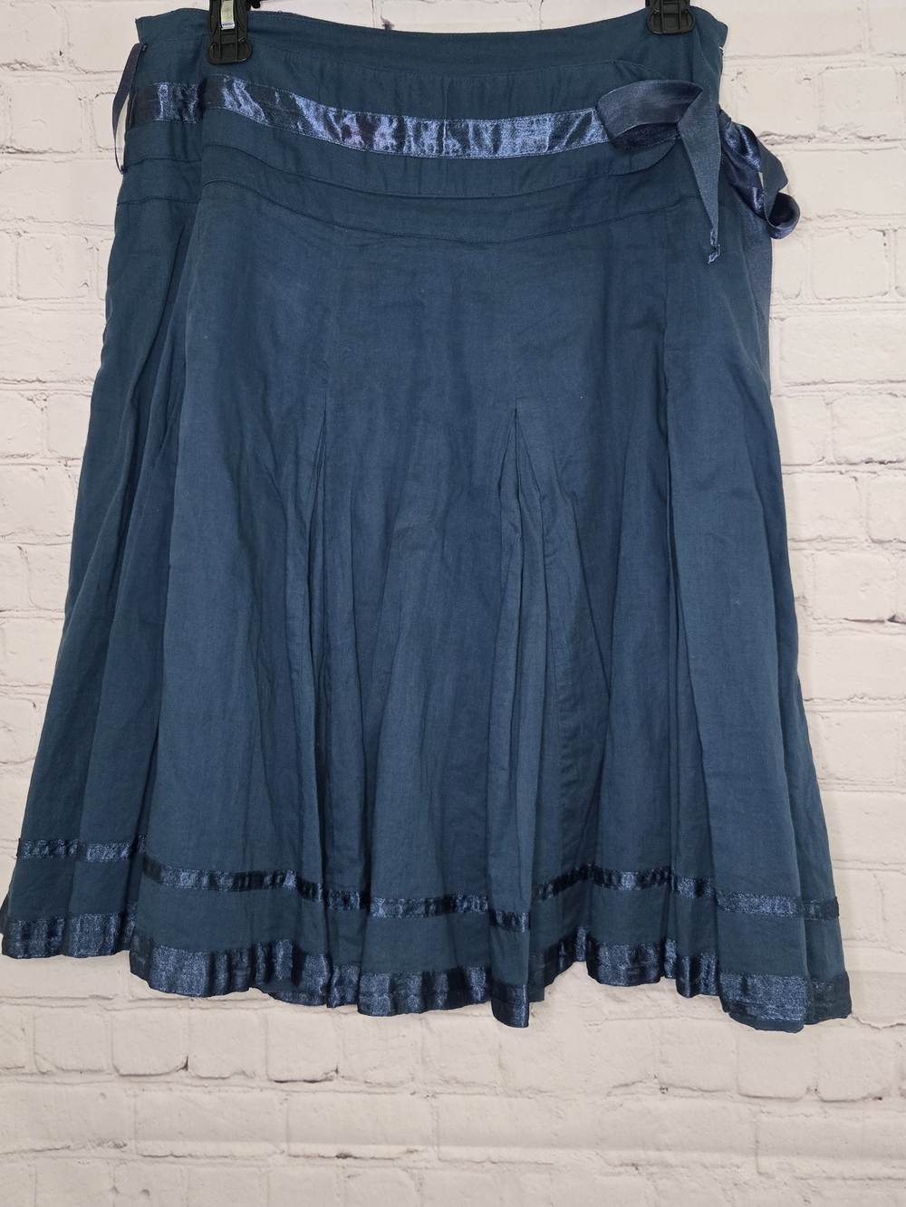 2000s fit flare 100% cotton mini peasant skirt with sati. ribbon trim Dimri Sz L